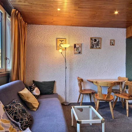 Grand Pour 3 Personnes, Au Pied Des Pistes, Proche Des Commerces Avec Wifi - Fr-1-455-166 *