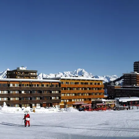 Spacieux Avec Wifi A Plagne Centre, Proche Pistes - Fr-1-455-166