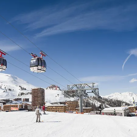 Spacieux Avec Wifi A Plagne Centre, Proche Pistes - Fr-1-455-166 Apartamento